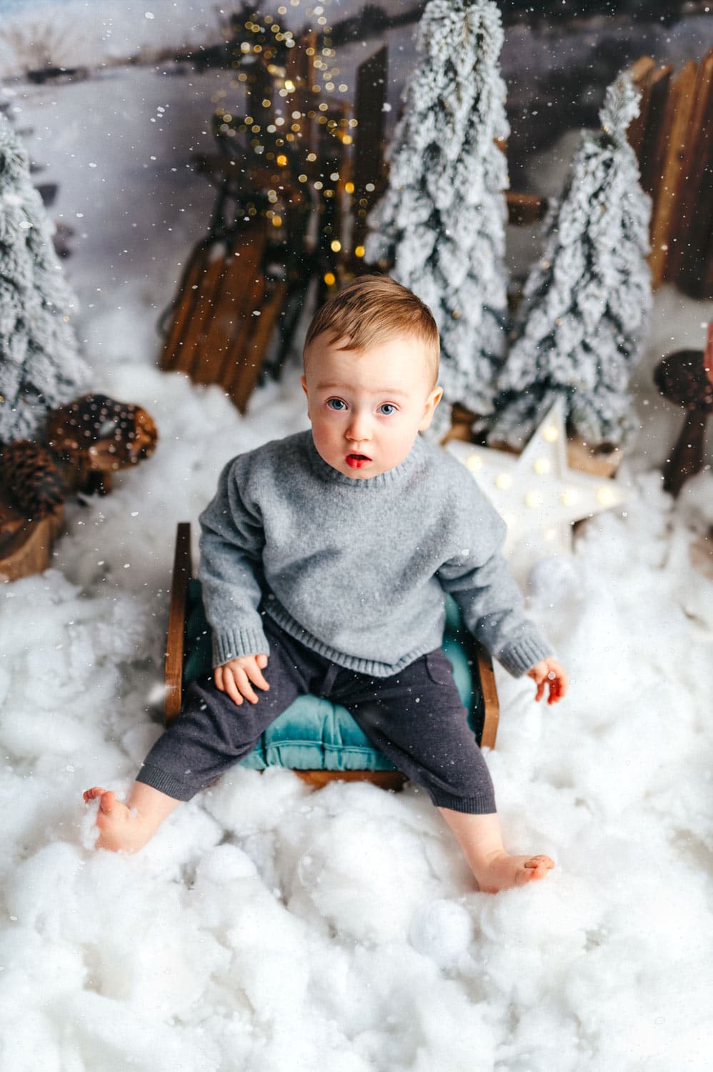 vánoční focení dětí ve sněhu