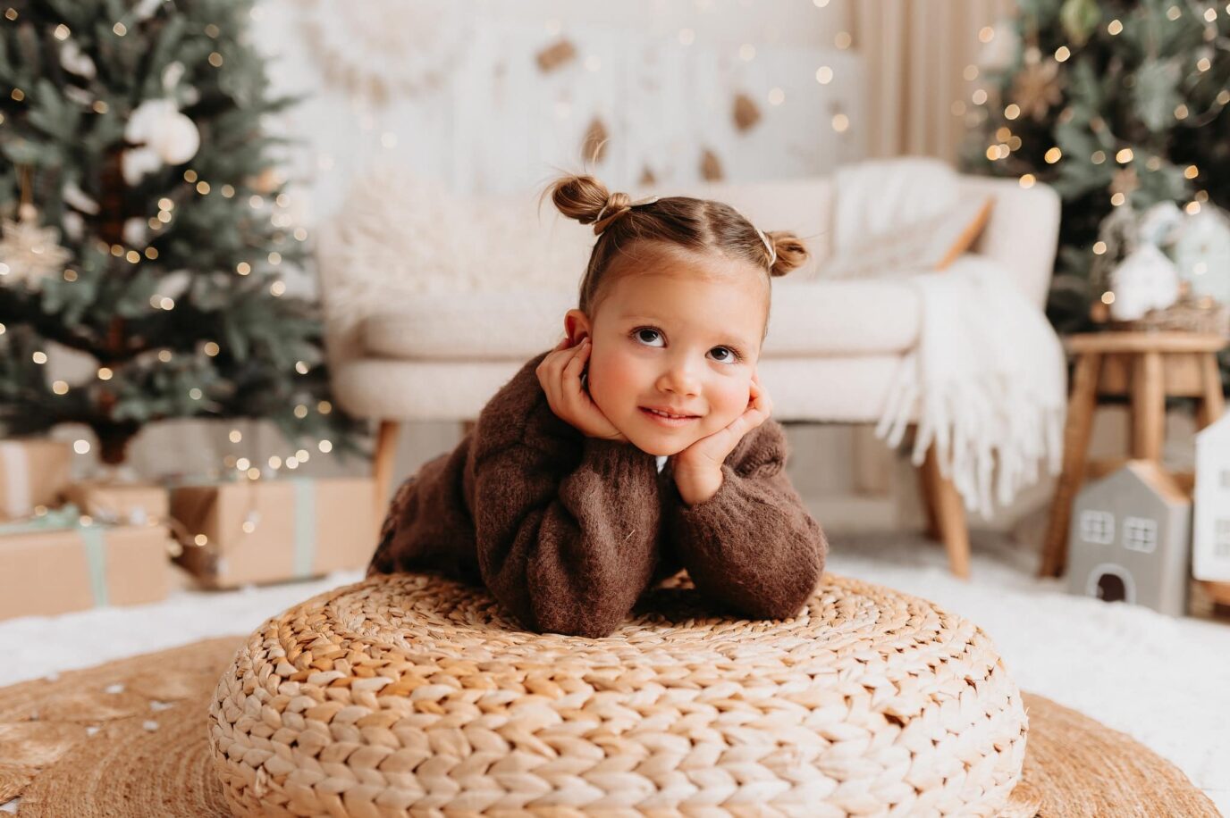 christmas family photoshoot in prague